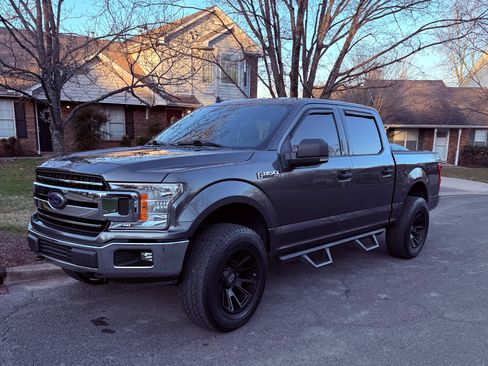 Used 2019 Ford F150 XLT w/ Equipment Group 301A Mid image 1