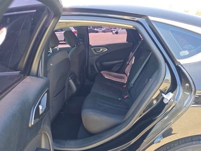 Used 2016 Chrysler 200 Limited w/ Convenience Group