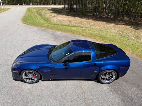 Used 2007 Chevrolet Corvette Z06 w/ Preferred Equipment Group image 29