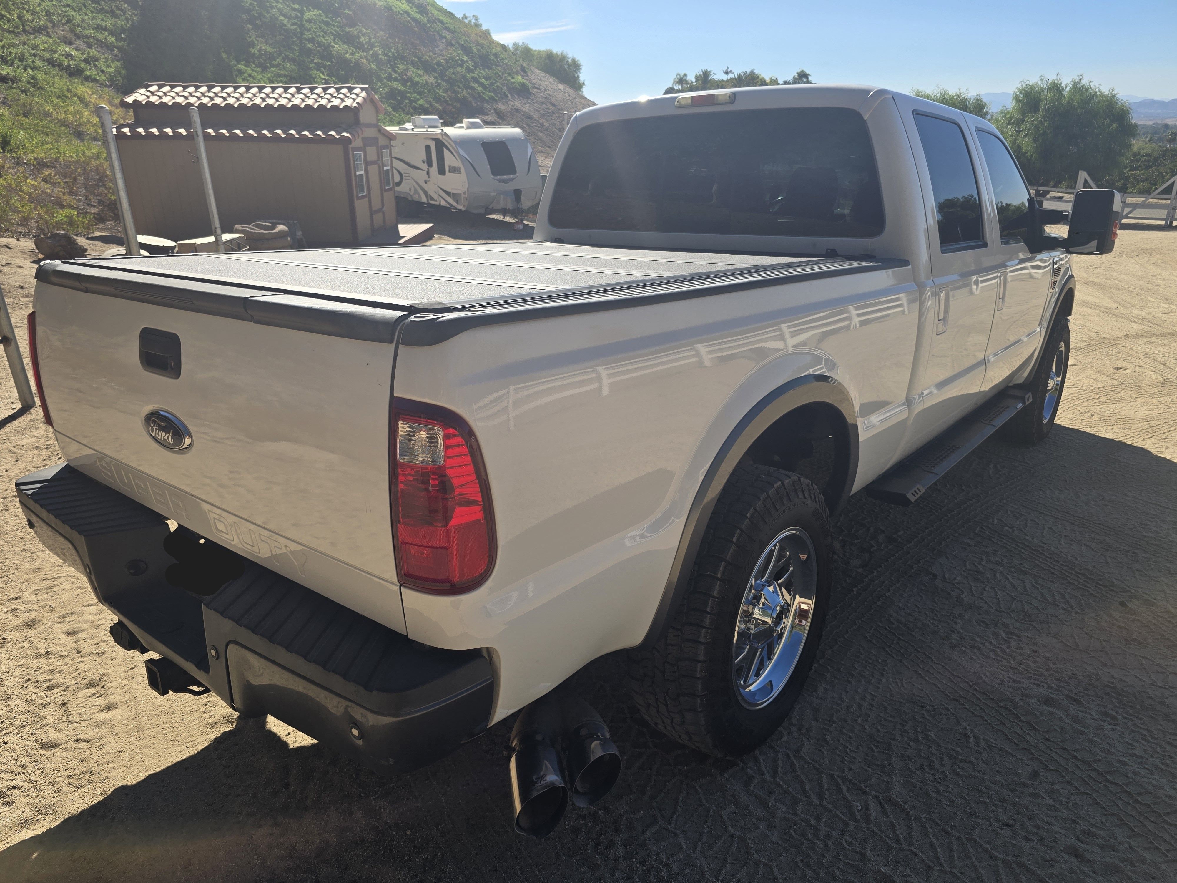 Used 2008 Ford F250 FX4 AWD/4WD image 6