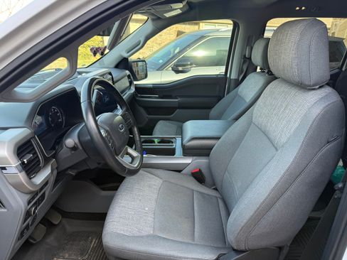 Used 2021 Ford F150 XLT w/ Equipment Group 302A High image 9