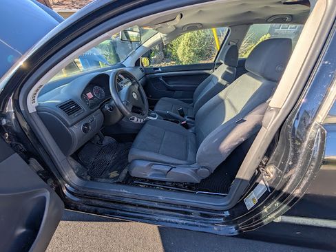 Used 2007 Volkswagen Rabbit 2-Door image 13