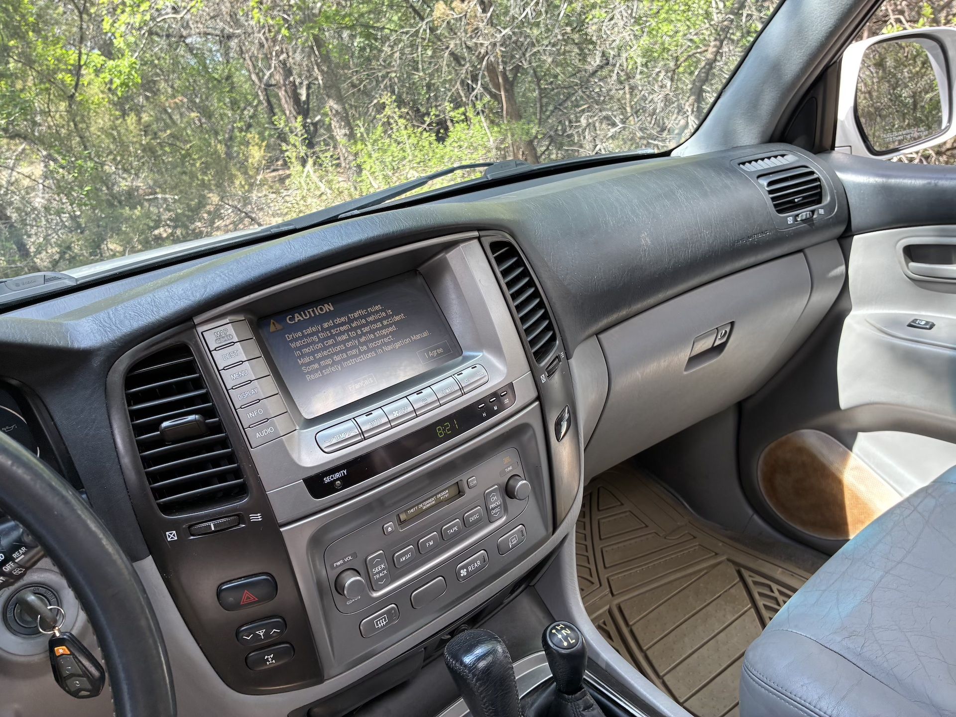 Used 2005 Toyota Land Cruiser AWD/4WD image 21