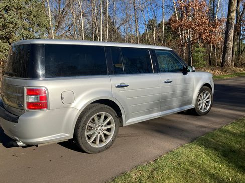 Used 2017 Ford Flex Limited image 8