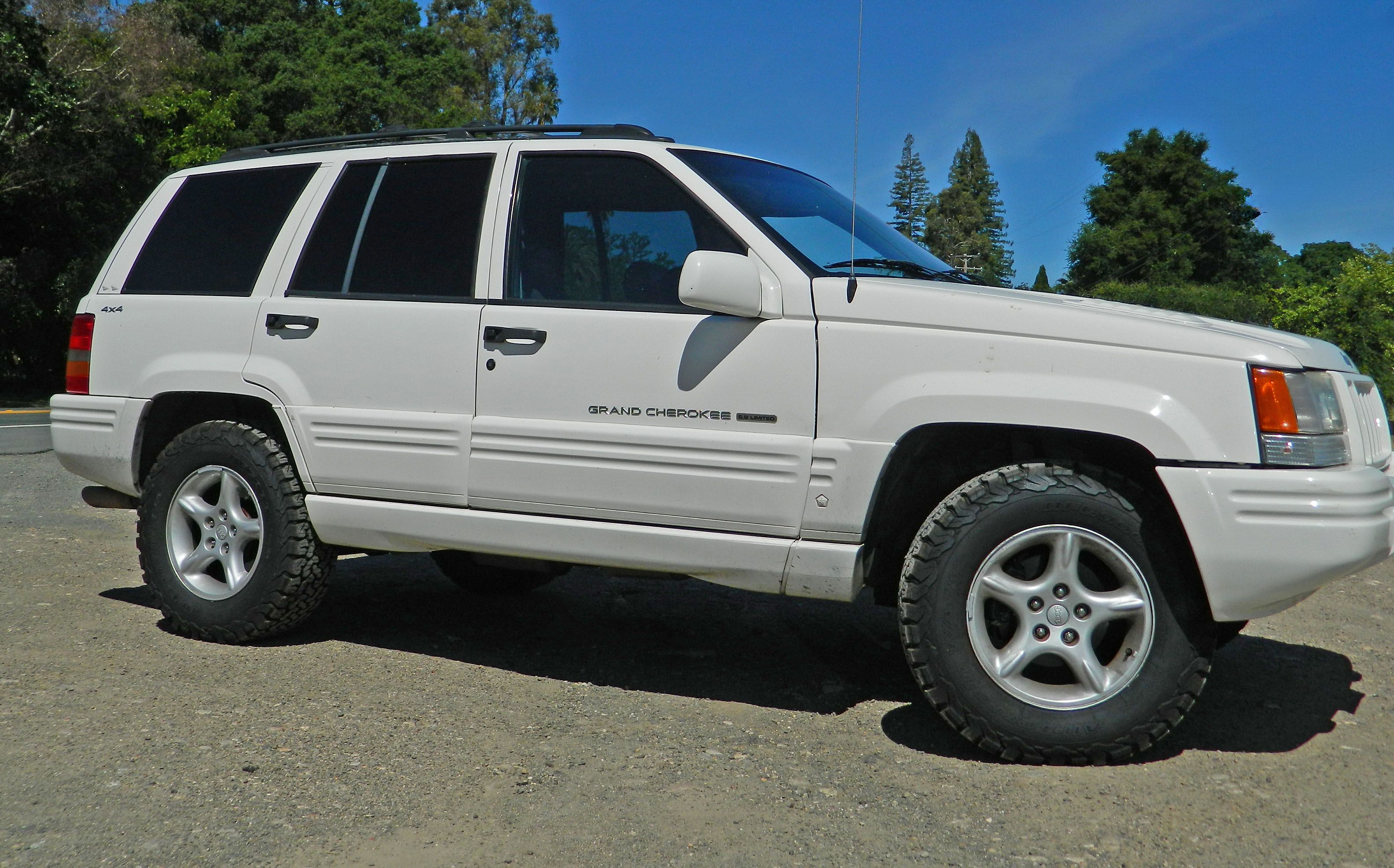 Used 1998 Jeep Grand Cherokee Limited AWD/4WD image 5