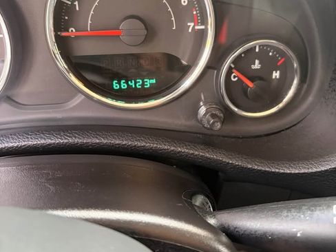 Used 2016 Jeep Wrangler Unlimited Sahara w/ Max Tow Package image 14