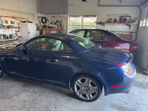Used 2006 Lexus SC 430 Convertible RWD image 9