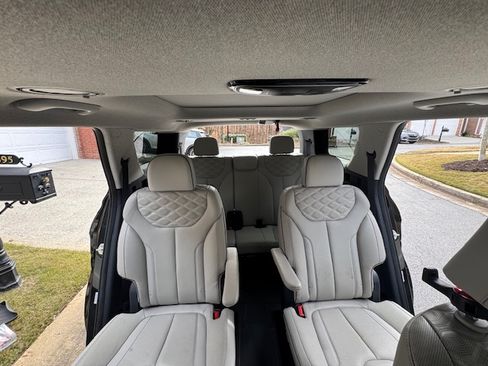 Used 2021 Hyundai Palisade Limited image 10