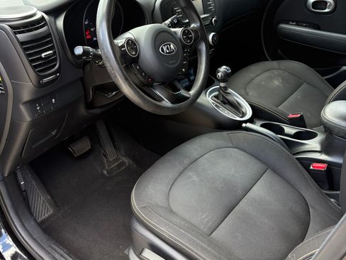Used 2014 Kia Soul + w/ UVO w/Eservices Package image 6