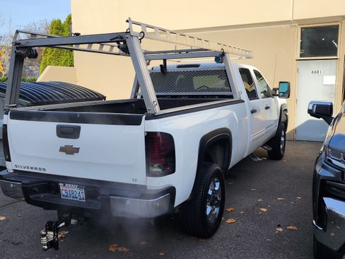Used 2011 Chevrolet Silverado 2500 LT image 5
