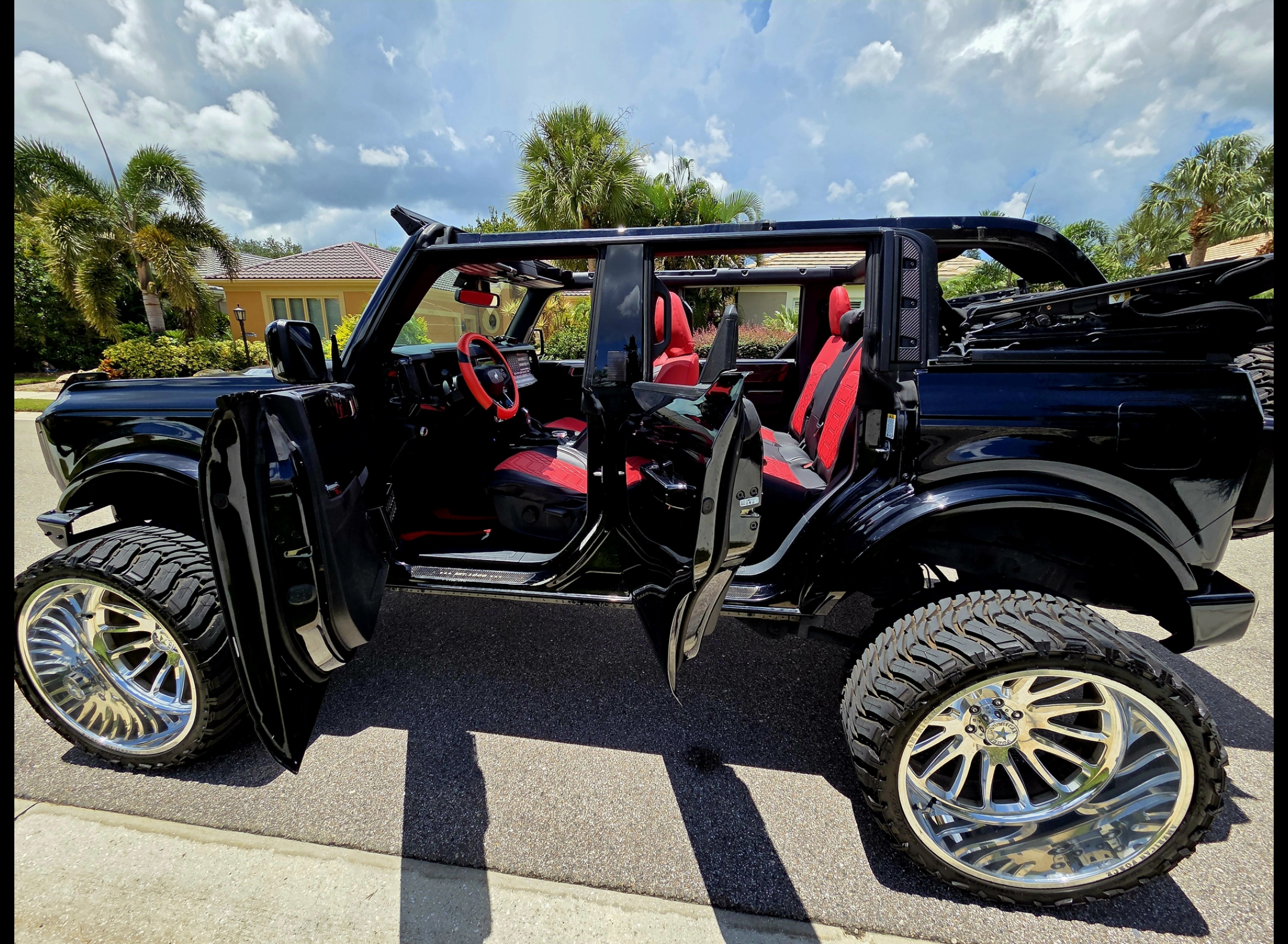 Used 2021 Ford Bronco Outer Banks AWD/4WD image 8