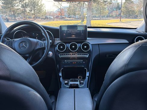 Used 2015 Mercedes-Benz C 300 4MATIC Sedan image 25