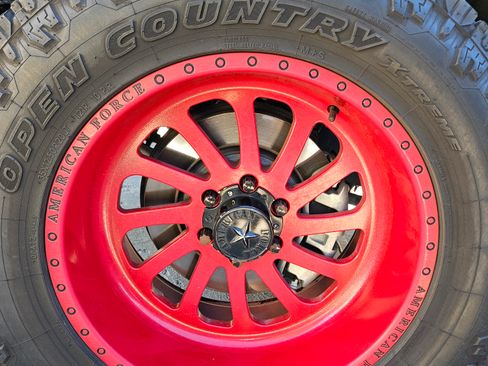 Used 2018 Ford F150 Lariat w/ Equipment Group 502A Luxury image 4