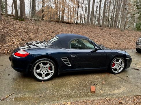 Used 2005 Porsche Boxster S image 9