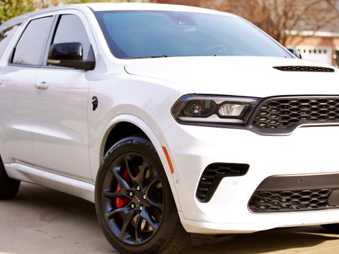 Used 2021 Dodge Durango SRT Hellcat w/ Premium Interior Group image 5