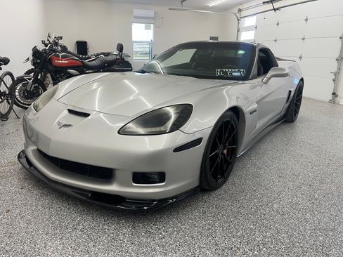 Used 2007 Chevrolet Corvette Z06 image 1
