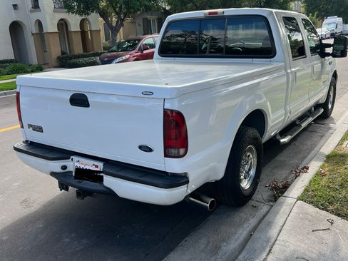 Used 2003 Ford F250 Lariat image 4