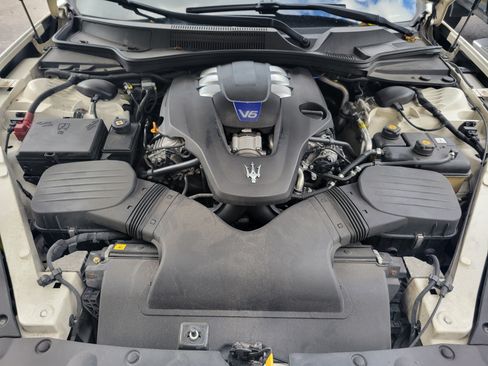 Used 2016 Maserati Quattroporte S Q4 image 14