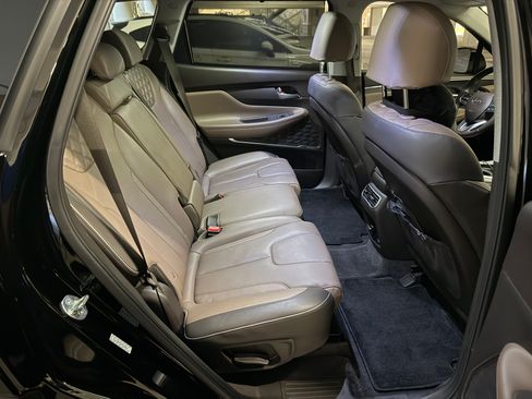 Used 2023 Hyundai Santa Fe Limited image 11