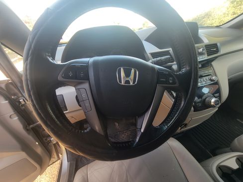 Used 2012 Honda Odyssey EX-L image 14