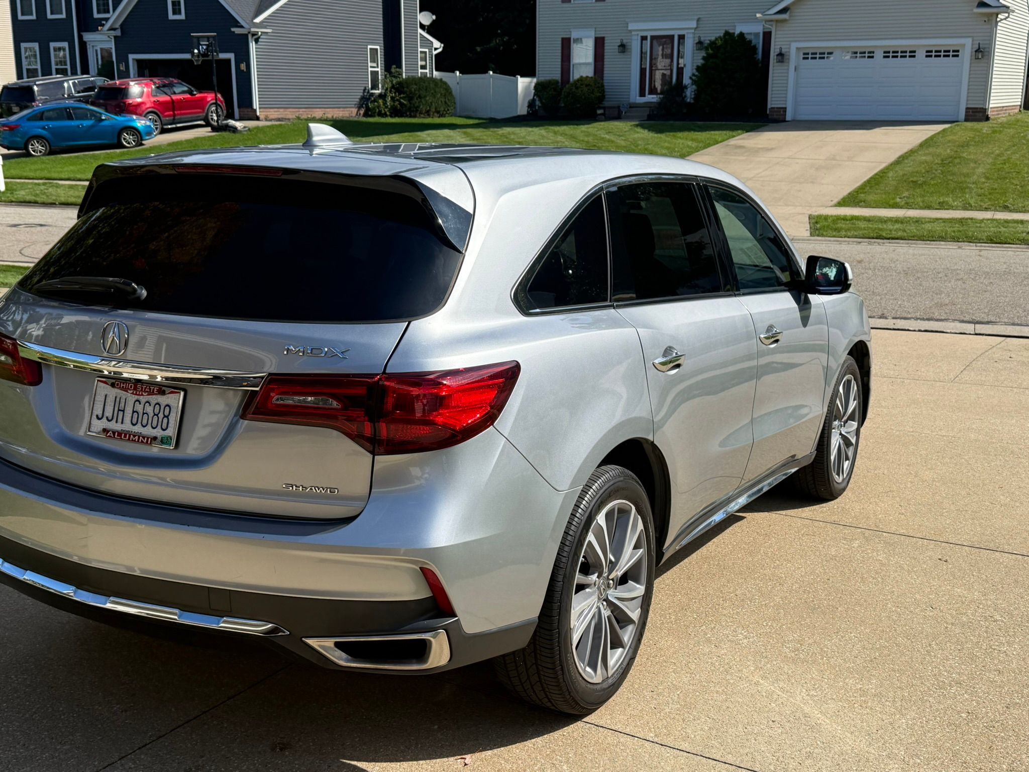 Used 2018 Acura MDX w/ Technology Package AWD/4WD image 9