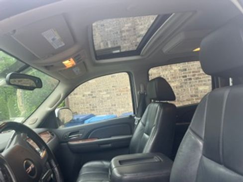 Used 2008 GMC Yukon XL SLT AWD/4WD image 11