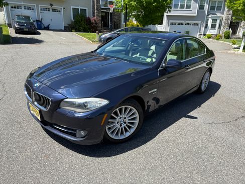 Used 2012 BMW 535i xDrive Sedan AWD/4WD image 16