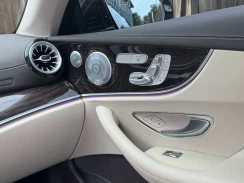 Used 2018 Mercedes-Benz E 400 4MATIC Coupe image 15