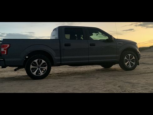 Used 2019 Ford F150 XL w/ Equipment Group 101A Mid image 14