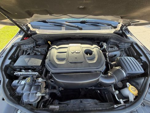 Used 2016 Jeep Grand Cherokee Limited AWD/4WD image 11
