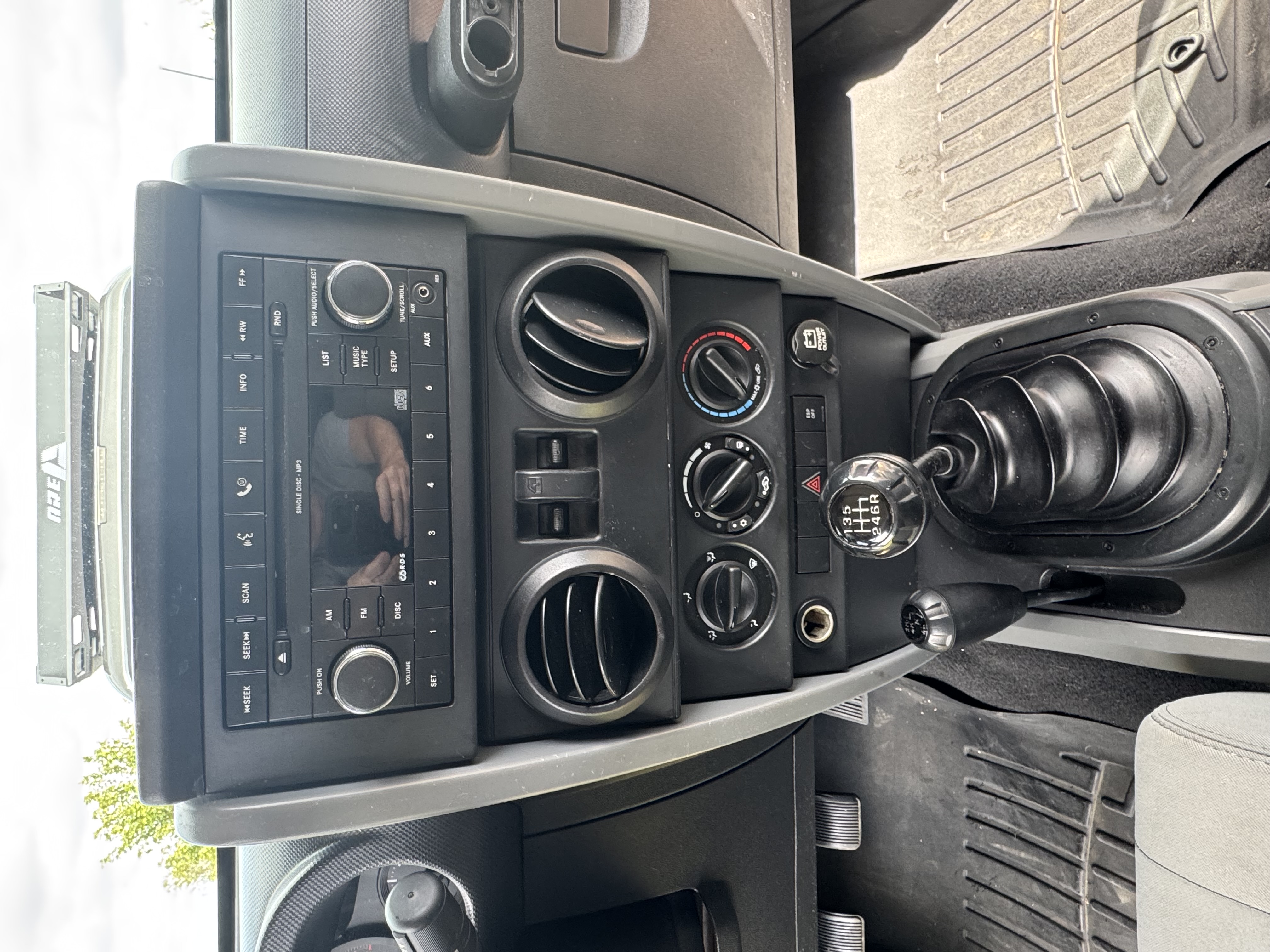 Used 2008 Jeep Wrangler X AWD/4WD image 10