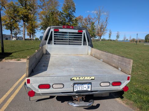 Used 2004 Dodge Ram 2500 Truck SLT w/ Trailer Tow Group image 2