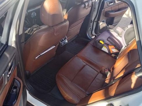 Used 2017 Subaru Outback 2.5i Touring image 10