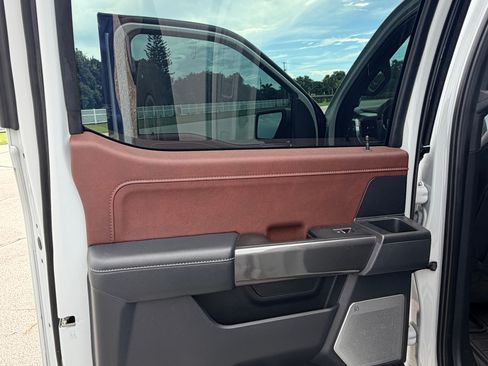 Used 2023 Ford F150 Lariat w/ Equipment Group 502A High AWD/4WD image 14