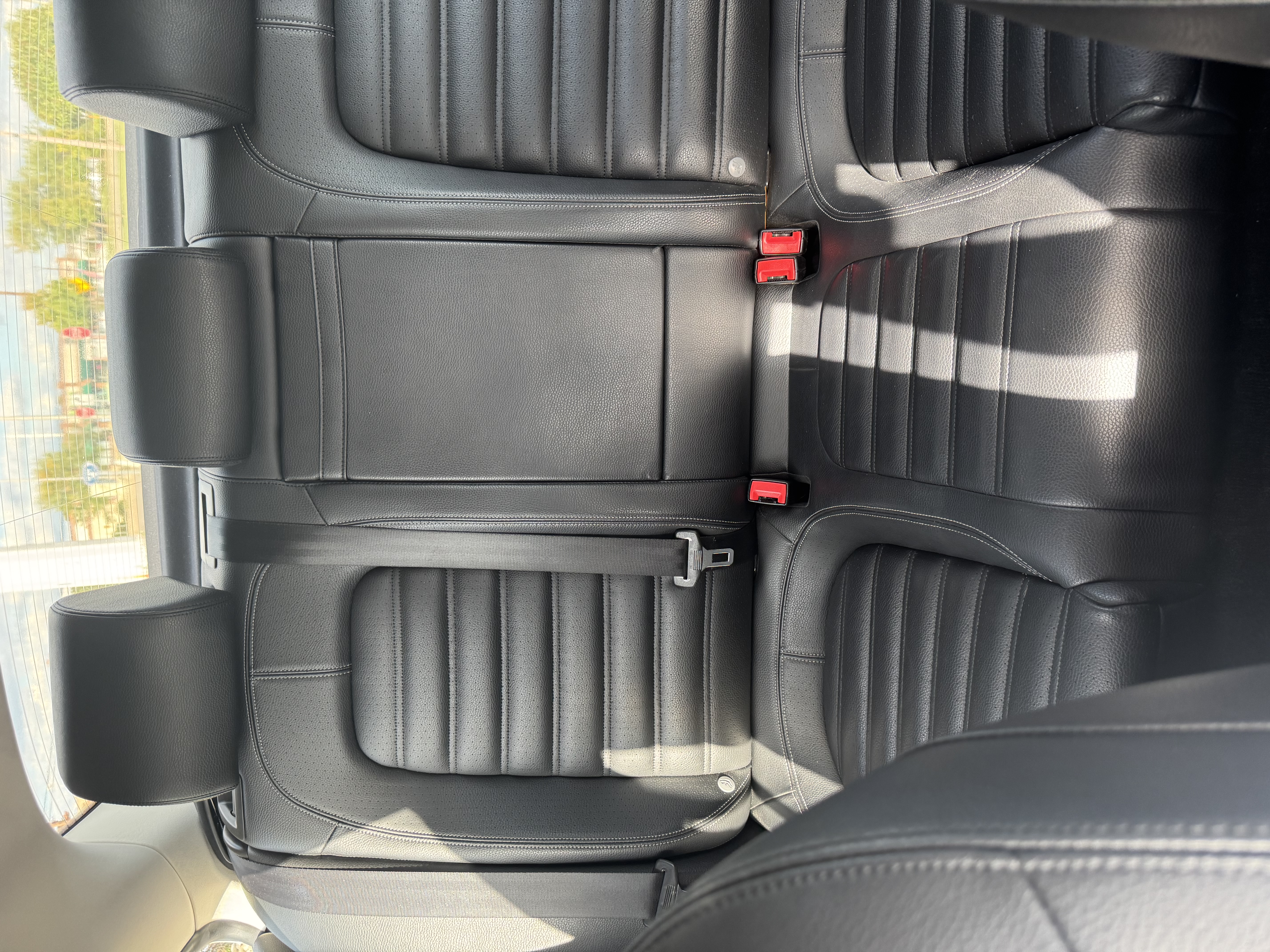 Used 2013 Volkswagen CC R-Line FWD image 11