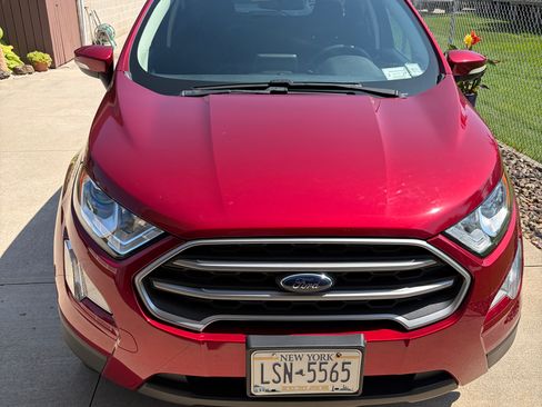 Used 2020 Ford EcoSport SE FWD image 2