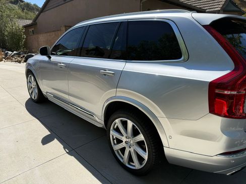 Used 2018 Volvo XC90 T8 Inscription w/ Luxury Package AWD/4WD image 2
