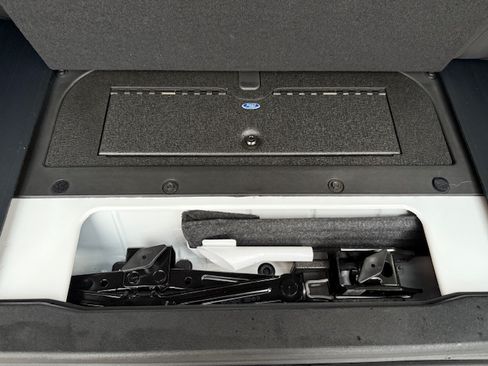 Used 2023 Ford Bronco Badlands w/ Sasquatch Package image 22