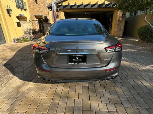 Used 2023 Maserati Ghibli GT image 8