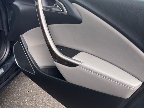 Used 2012 Buick Verano FWD image 15