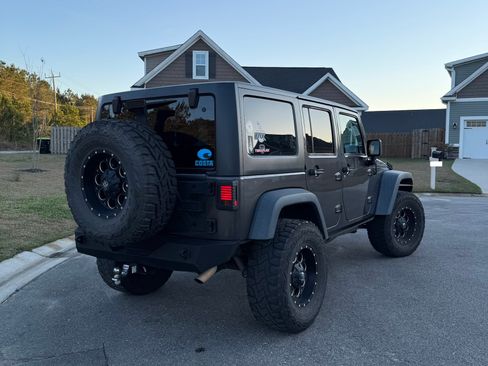 Used 2017 Jeep Wrangler Unlimited Sport w/ Quick Order Package 24S image 2