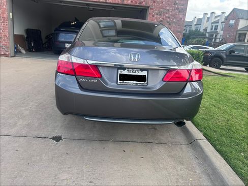 Used 2013 Honda Accord LX image 5