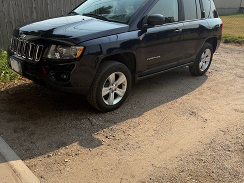 Used 2011 Jeep Compass 4WD w/ All Weather Capability Group image 5