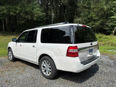 Used 2017 Ford Expedition Max Limited AWD/4WD image 2