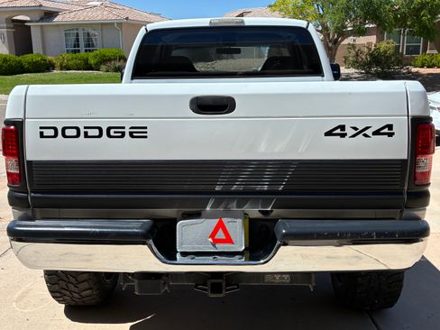Used 1998 Dodge Ram 1500 Truck 4x4 Quad Cab image 5