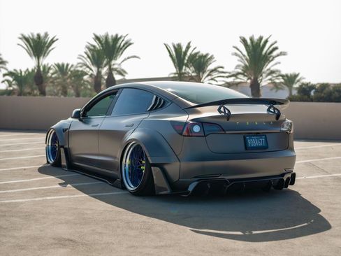 Used 2022 Tesla Model 3 Long Range image 12