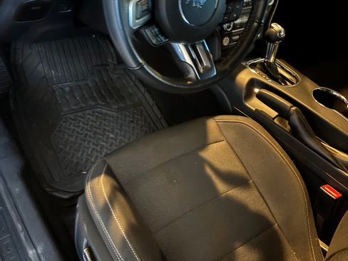 Used 2016 Ford Mustang Convertible w/ Equipment Group 051A RWD image 5