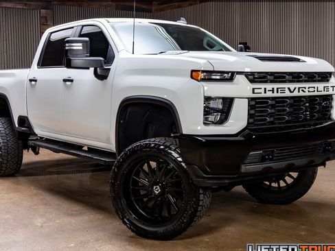 Used 2023 Chevrolet Silverado 2500 Custom w/ Custom Convenience Package AWD/4WD image 1