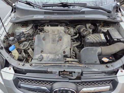 Used 2009 Kia Sportage LX image 14