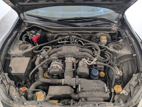 Used 2017 Toyota 86 RWD image 14